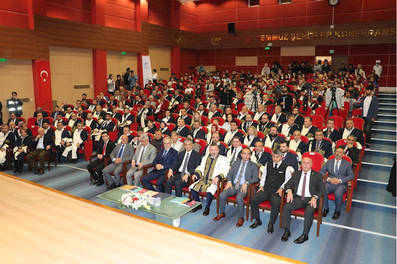 Karabük Üniversitesinde 2023-2024 Akademik Yılı Açılış Töreni yapıldı