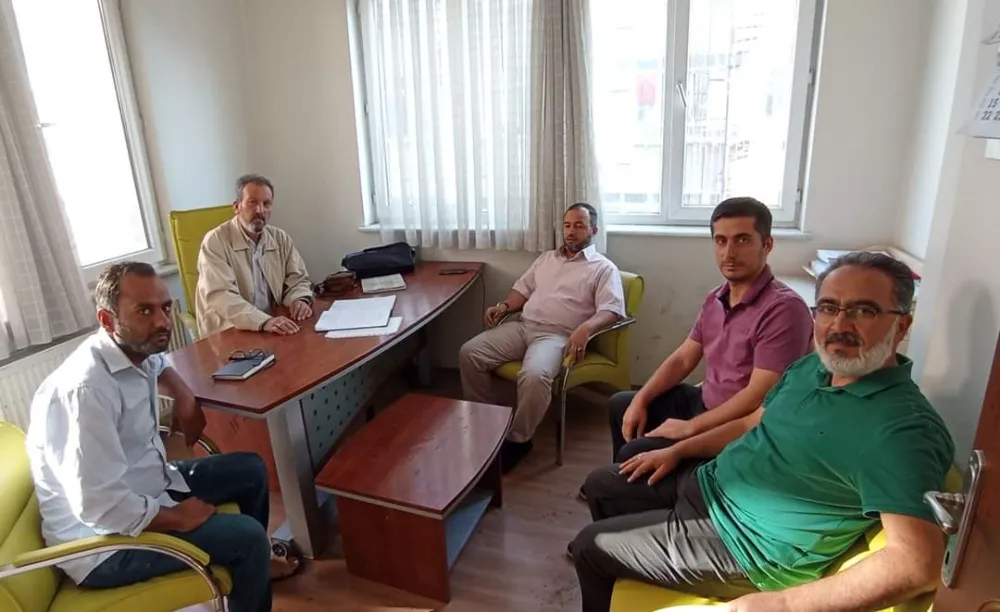İSRAİL GAZZE’DE KATLEDİYOR