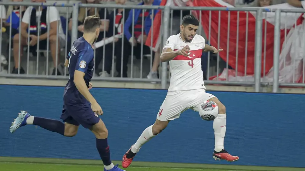 Özkacar: Montella takıma özgüven aşıladı