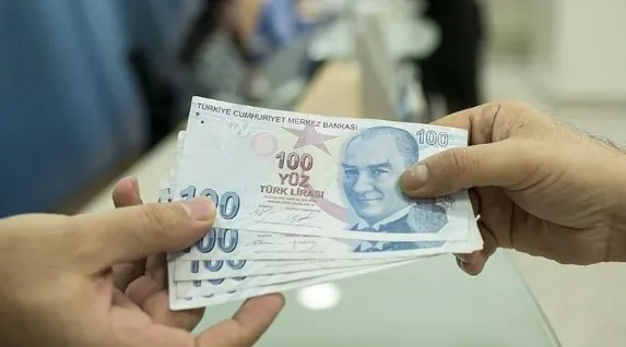 Emeklilere 5 bin TL hangi tarihte, ayın kaçında ödenecek?