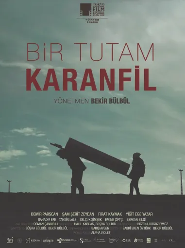 Bir Tutam Karanfil Film Konusu ve Oyuncuları