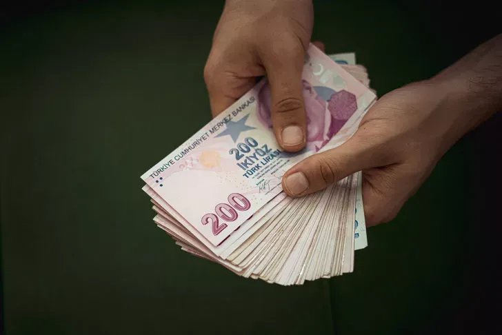 Devlet memurlarının saat başına fazla mesai ücretlerine zam geliyor!
