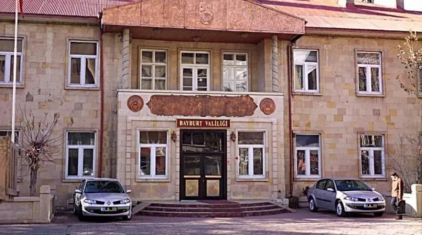 Bayburt Valiliği Yaylalarda Erzak Bırakmama Uyarısı Yaptı!