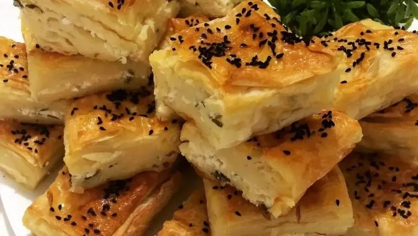  Dolduruşa gelen börek nasıl yapılır? 