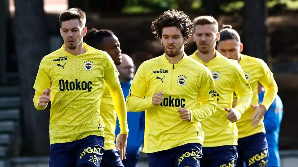Fenerbahçe, Spartak Trnava kadrosunu açıkladı