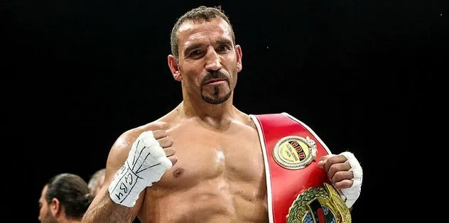 Fırat Arslan, WBA Dünya Şampiyonluğu Altın Kemer Karşılaşmasıyla Ringlere Veda Ediyor