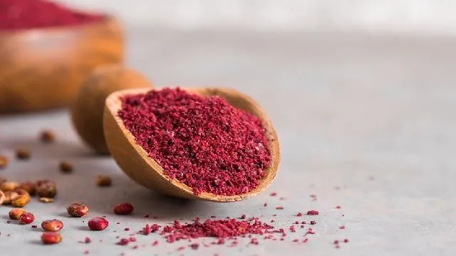 Sumağın faydaları nedir? Sumak baharatının faydaları ne?