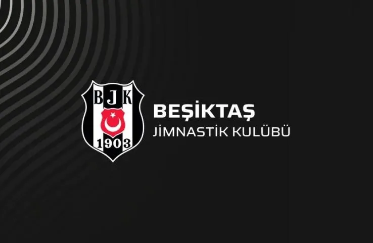 Salih Uçan ve Rachid Ghezzal