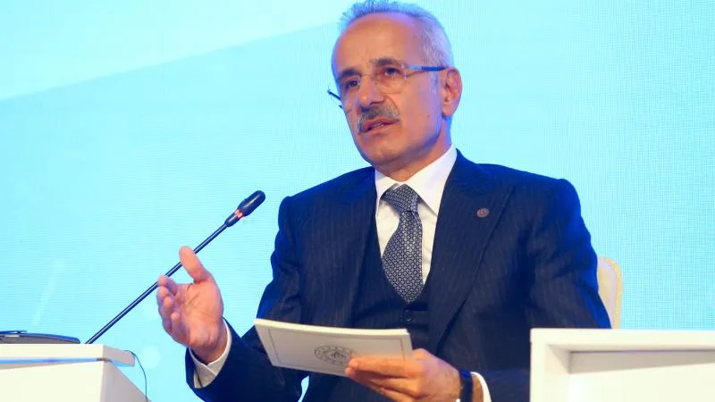 Bakan Uraloğlu: Ulaştırma altyapısına 168 milyar dolar yatırım yapmayı planlıyoruz