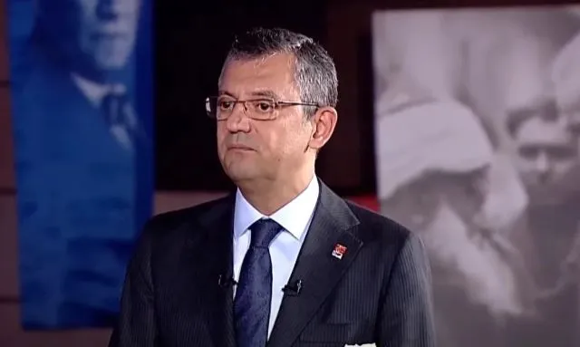 Özgür Özel kimdir? Halk Tv konuğu Özgür Özel kaç yaşında, nereli?