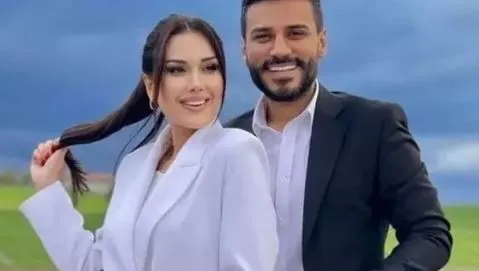 Demet Akalın