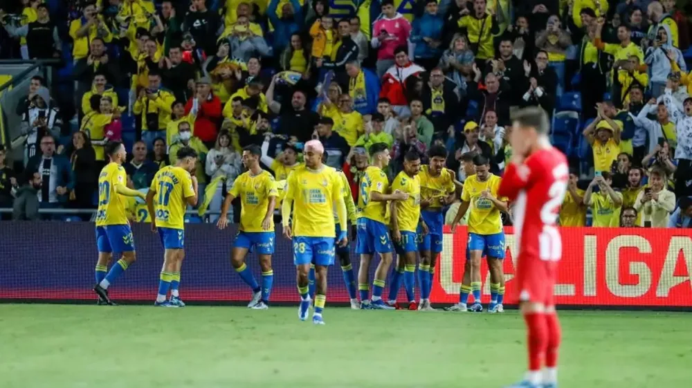 Las Palmas, Atletico Madrid