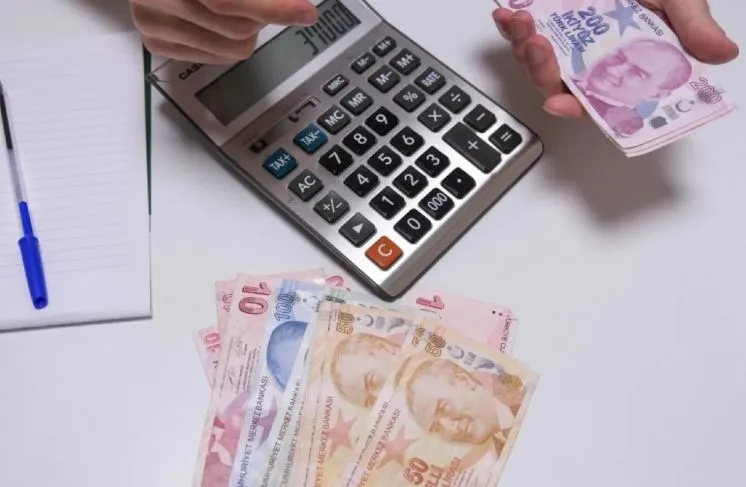 Enflasyon oranlarına göre yeni asgari ücret ne kadar olacak?
