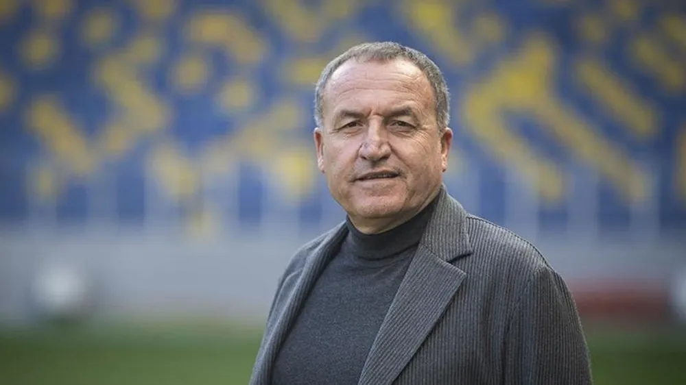 MKE Ankaragücü Kulübü Başkanı Faruk Koca görevinden istifa etti