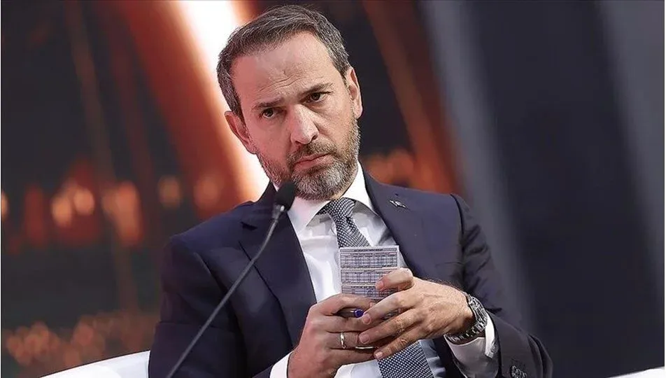Bakan Bayraktar açıkladı: Yaz saati uygulaması devam edecek mi?