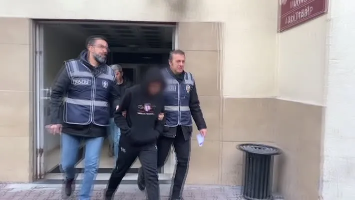 12 yaşındaki çocuğun öldürülmesine ilişkin 2 şüpheli adliyede