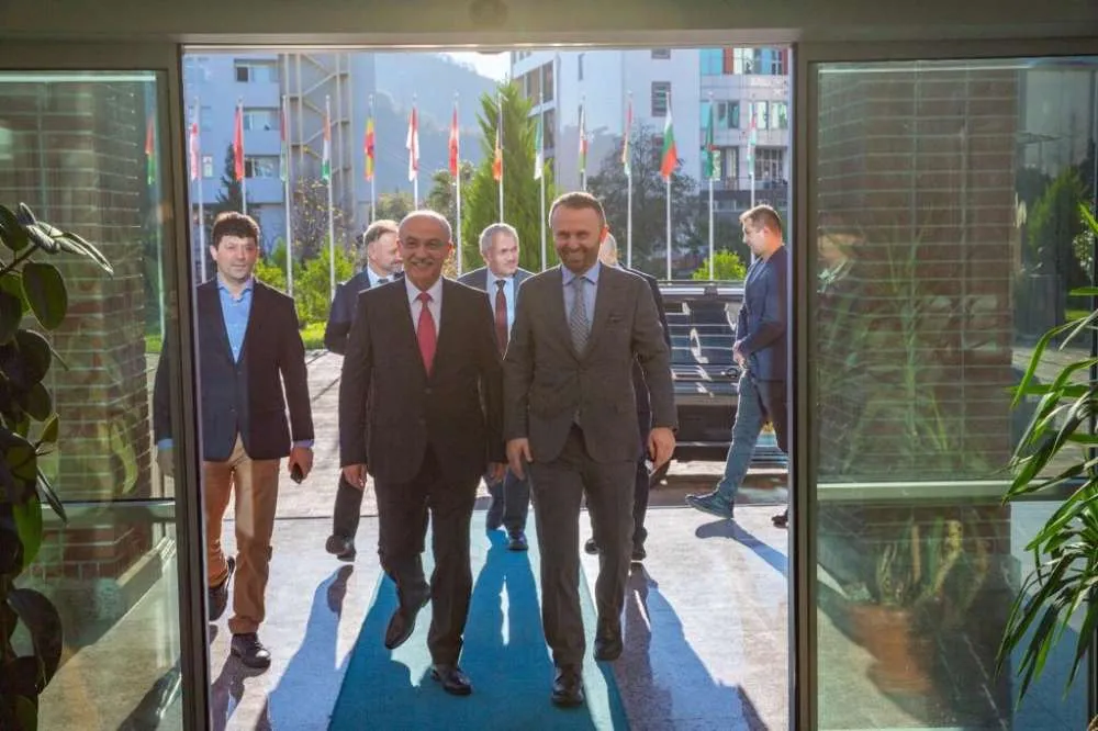 Recep Tayyip Erdoğan Üniversitesi Rektörü, Mevkidaşlarını Ziyaret Etti