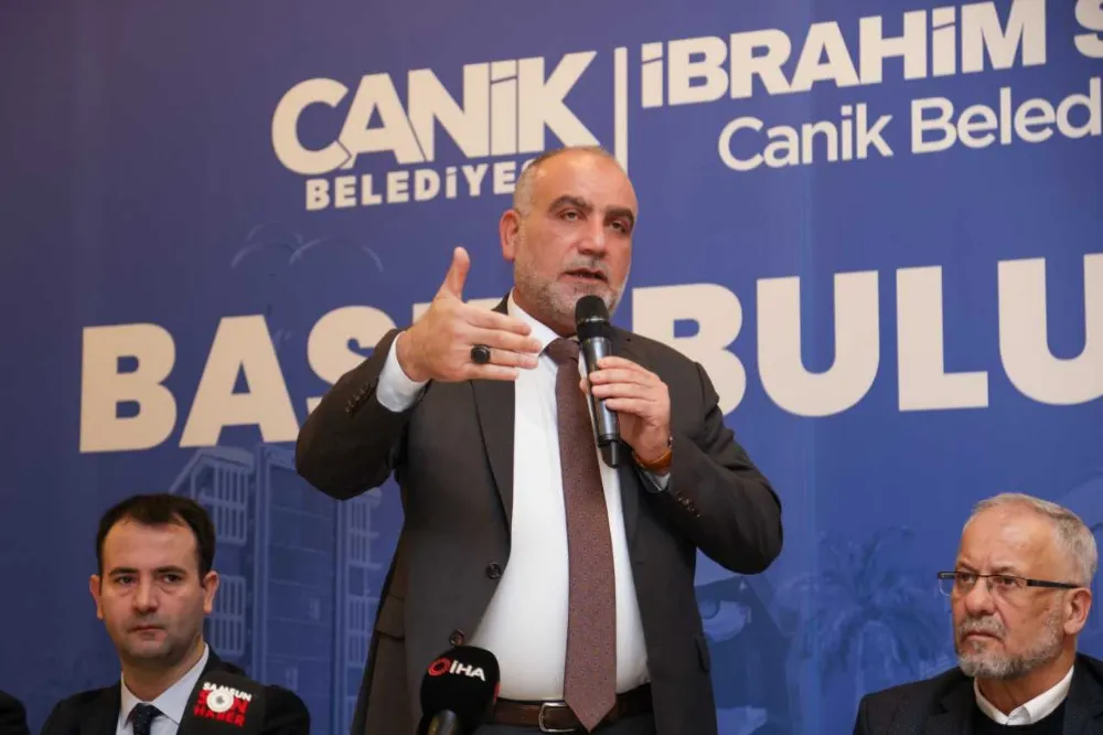 Canik Belediye Başkanı Sandıkçı, basın mensuplarıyla bir araya geldi