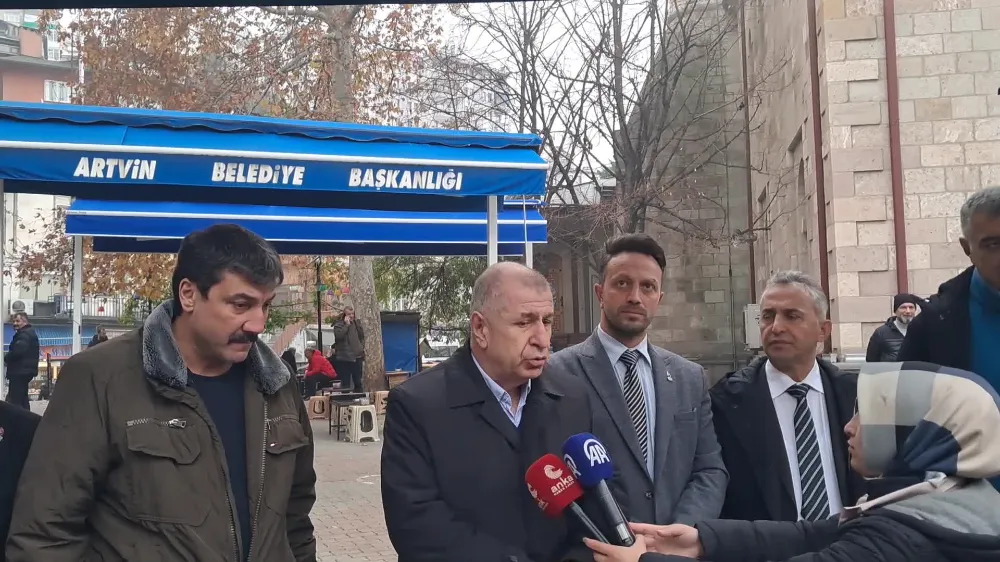 ÜMİT ÖZDAĞ: 