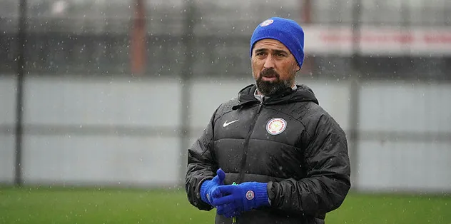 Çaykur Rizespor Teknik Direktörü Palut, Kasımpaşa maçı öncesi değerlendirmelerde bulundu
