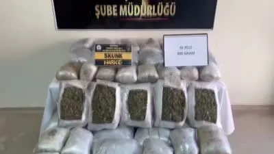  İki araçta 60 kilo 600 gram sentetik uyuşturucu ele geçirildi