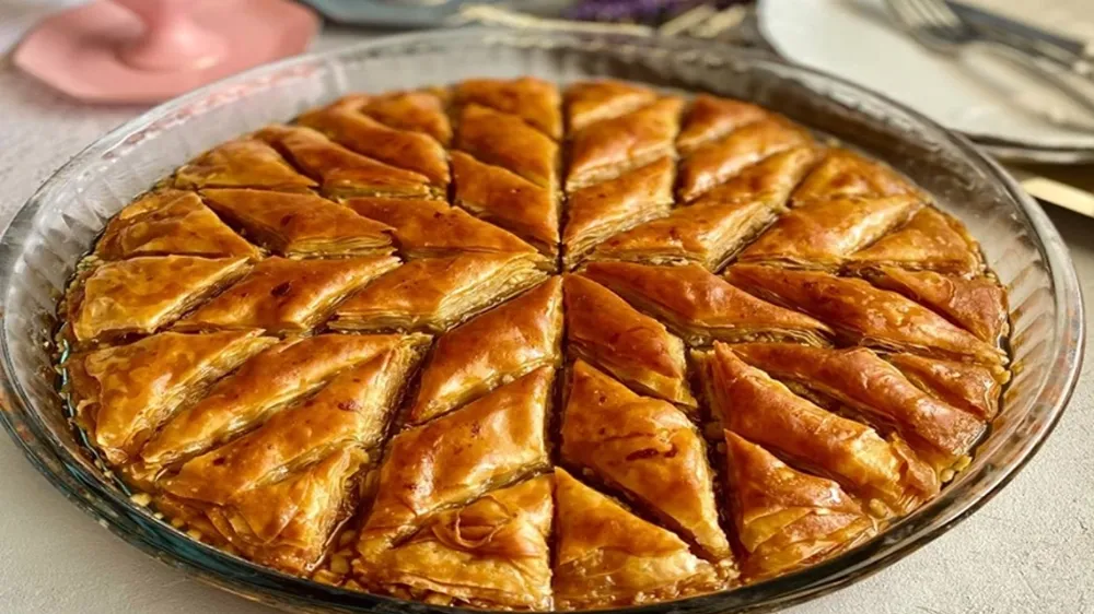 Bu tarifle baklava yapmak çocuk oyuncağı: Herkesin yapabileceği basit ve lezzetli Baklava tarifi