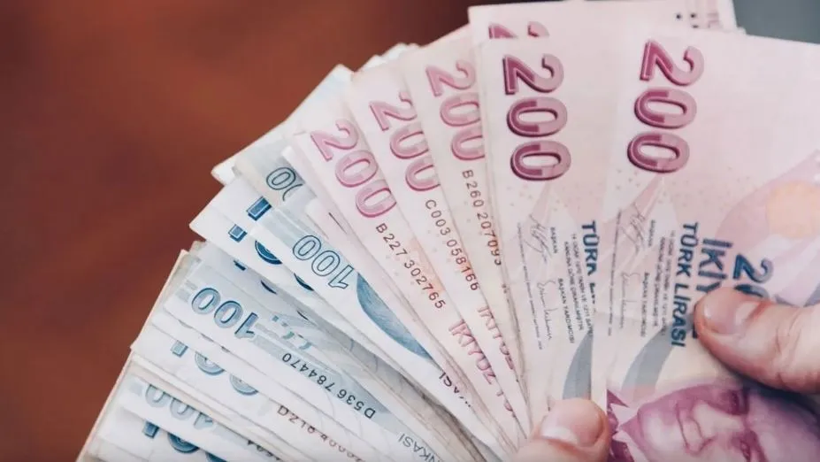 En düşük emekli maaşı ne kadar olacak?