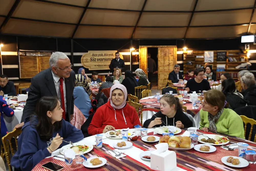 BAŞKAN GÜLER ONLARI YALNIZ BIRAKMADI