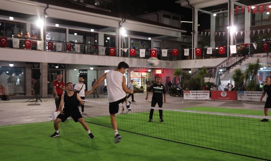 Akçaabat Ayak Tenisi turnuvası büyük bir heyecanla başladı