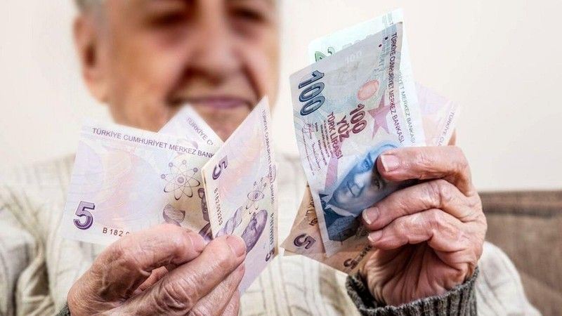 Emekli için 4 bin lira zam!