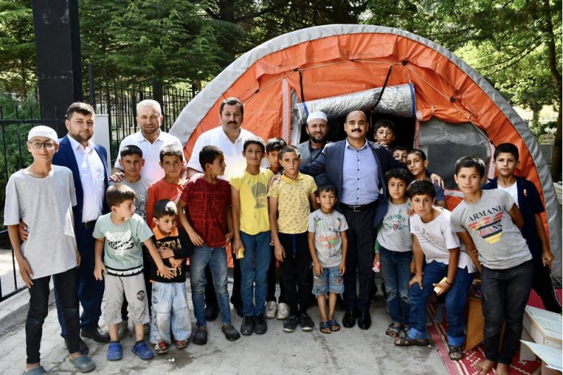 Gümüşhacıköy Kaymakamı Çadır Kur