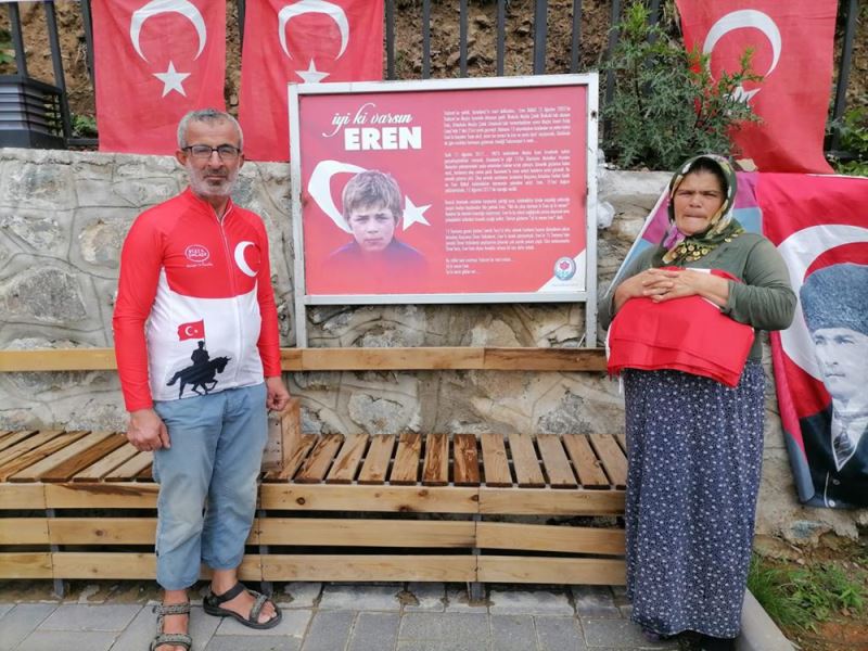 Şehitler anısına bisiklet yolculuğu yapan Kotluk, Eren Bülbül
