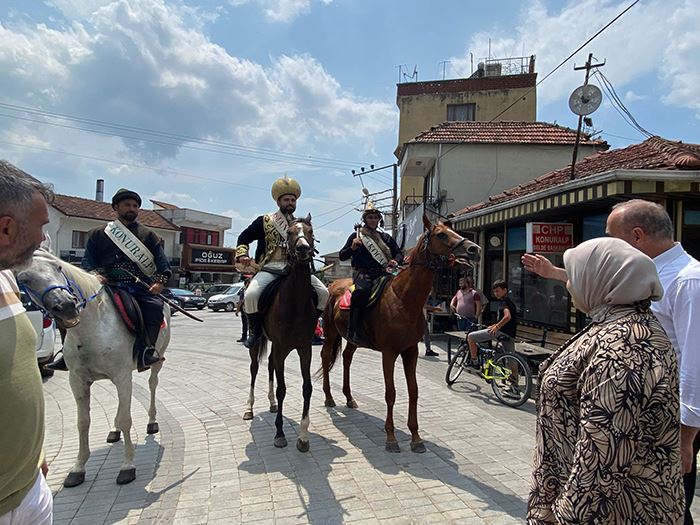 AK Parti Genel Merkez Kadın Kolları Başkanı Keşir, 