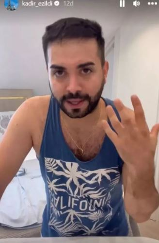 Kadir Ezildi kamerayı kapattığını sanıp küfür etti... Kendini böyle savundu!