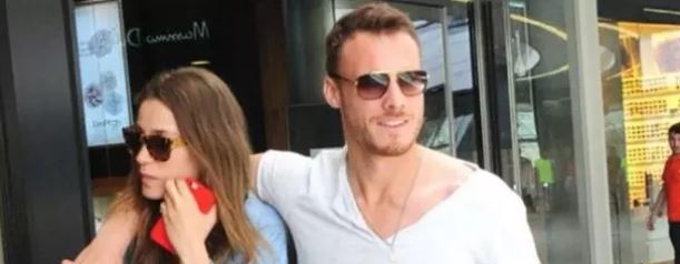 Serenay Sarıkaya ve Kerem Bürsin Cephesinden Bomba Gelişme!