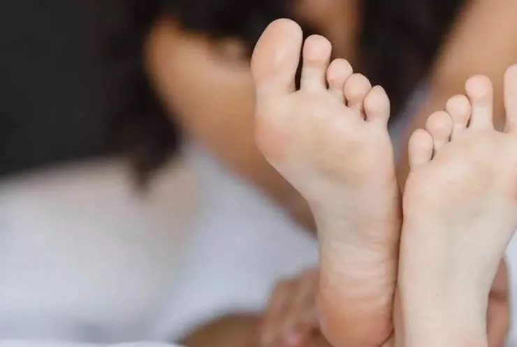 Rüyada Başkasının Ayağını Görmek Ne Demek?