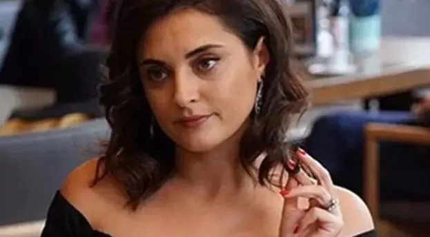 Aslı Gürbüz 