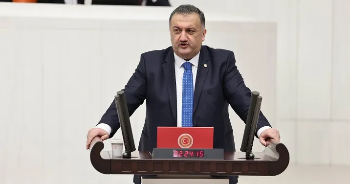 DEVA Parti’li Karal, Bakan Kacır’a ‘Yeşil Yol’ projesinin akıbetini sordu