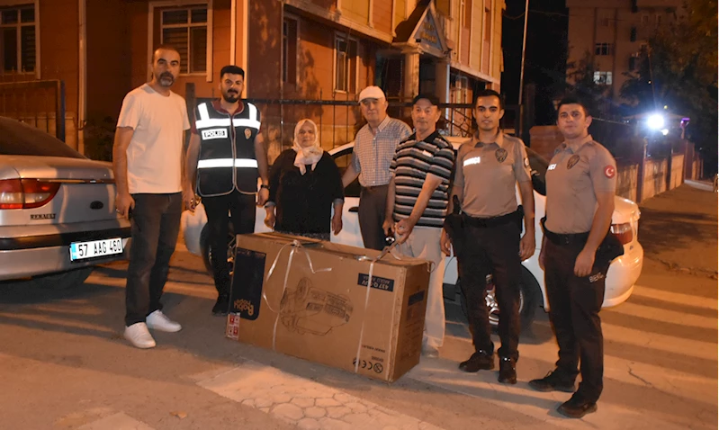 Boyabat’ta kümesten tavuk çalan 2 zanlı yakalandı
