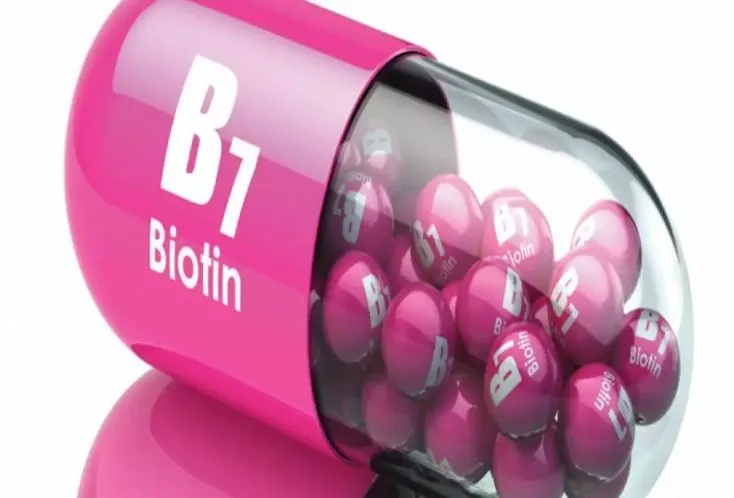 Gür Saçlara Sahip Olmanın Yolu Biotinden Geçiyor! Biotin Hangi Besinlerde Bulunur?