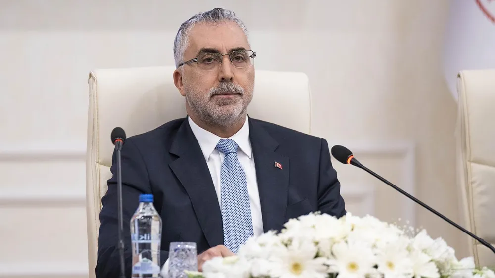 Tüm kamu görevlilerimize yüzde 45