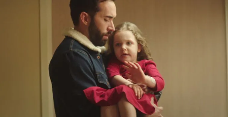 Lucy Shimmers and the Prince of Peace Filmi Konusu ve Oyuncuları
