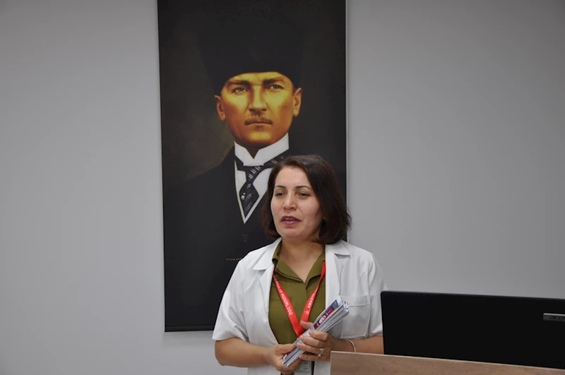 Gümüşhacıköy’de muhtarlara kadına yönelik şiddetle mücadele eğitimi verildi