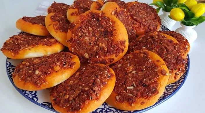Biberli Ekmek Tarifi