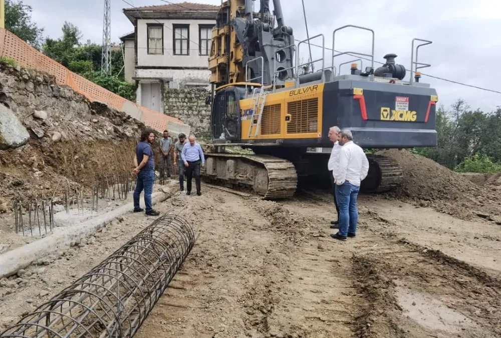 KÜLTÜR SOKAĞI PROJESİNDE İLK KAZMA VURULDU