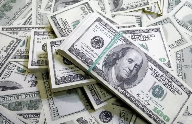 Dolar tarihi rekorunu kırdı! 27 TL barajı aşıldı hedef 30 TL! 