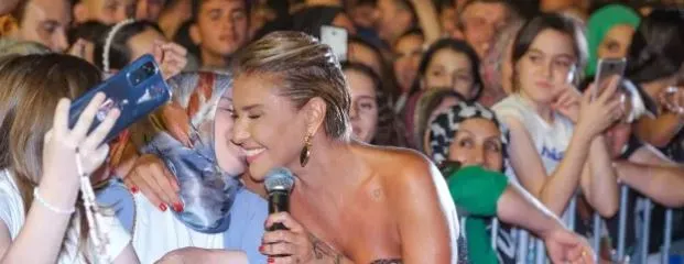 Gülben Ergen Konserinde Büyük İzdiham!