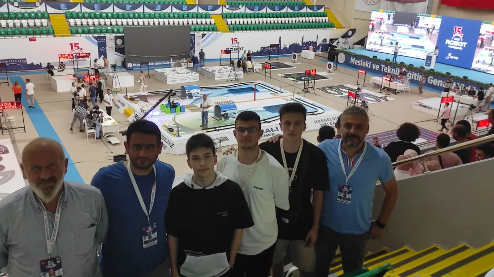 Tevfik İleri MTAL, Uluslararası MEB Robot Yarışması
