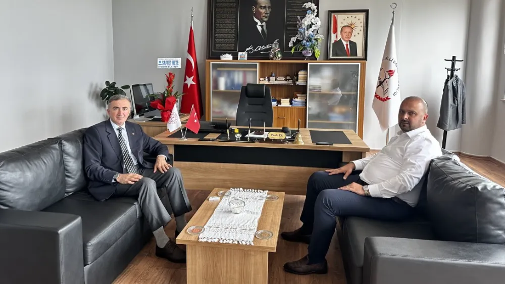 İyidere Belediye Başkanından İlçe Milli Eğitim Müdürüne Hayırlı Olsun Ziyareti