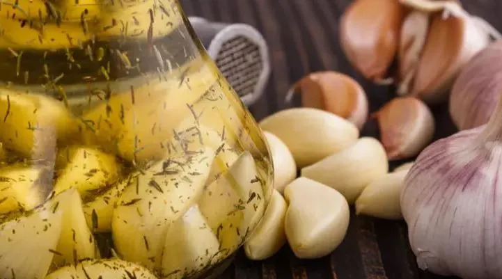 Adet Söktürücü Soğan Kürü Nedir, Nasıl Yapılır?